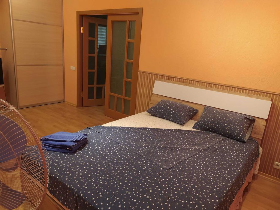 Однокомнатная квартира посуточно Бровары