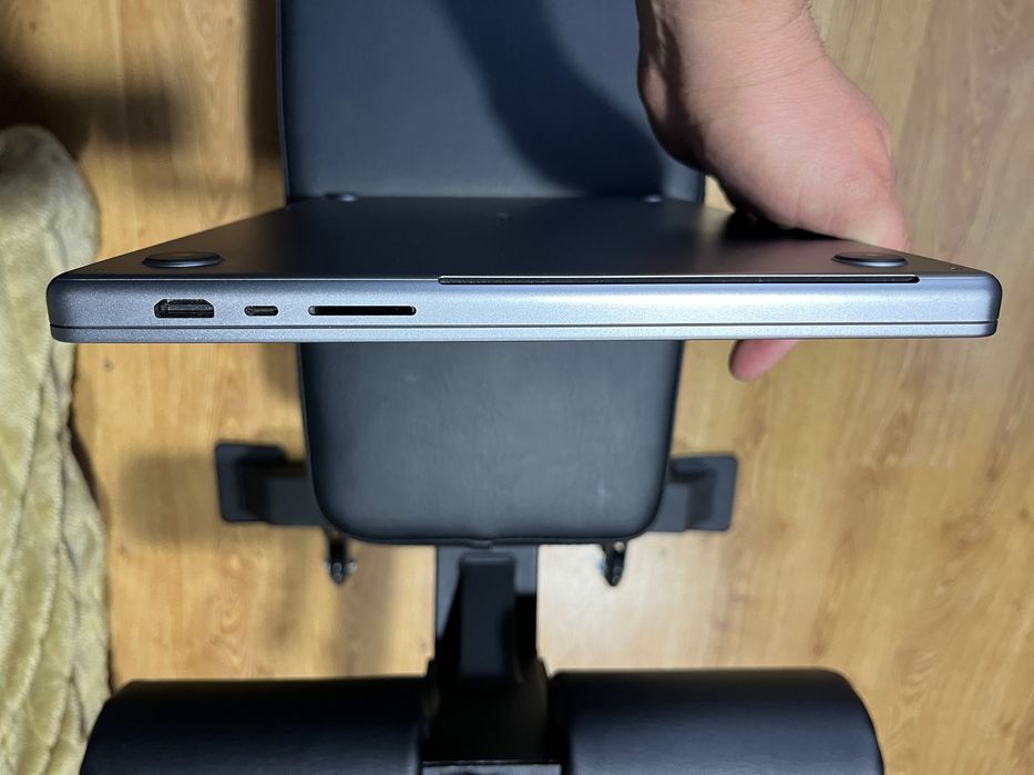 MacBook Pro 16’ 2021 M1 Pro 16Gb RAM 512Gb