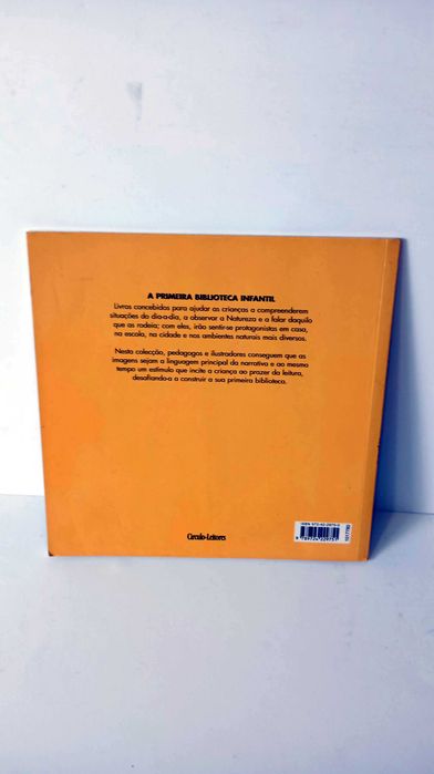 Os Jovens - Primeira Biblioteca Infantil