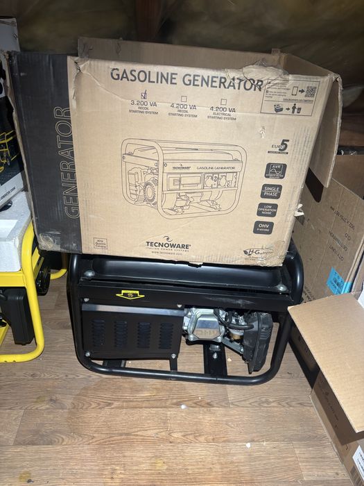 Генератор TECNOWARE 3.2кв