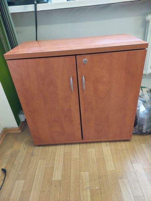 Komoda biurowa z półka