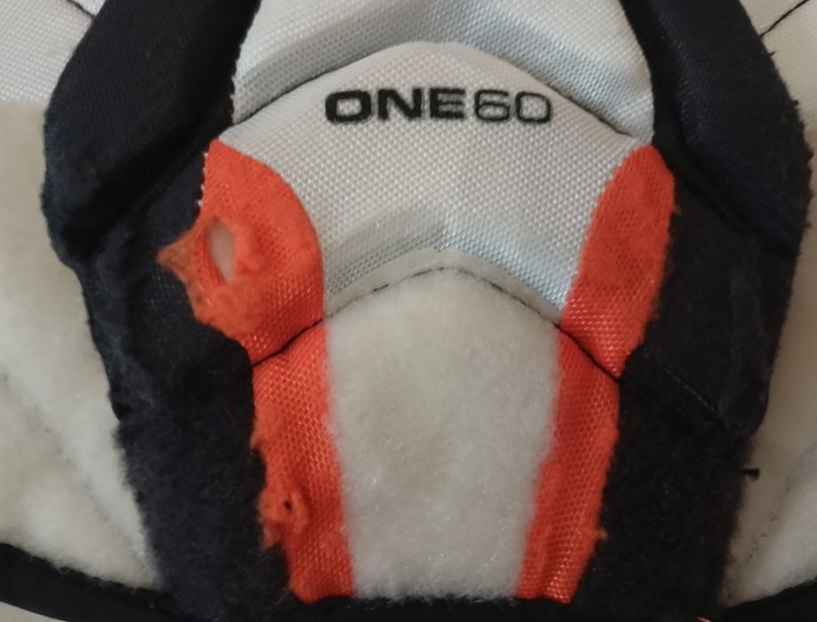 Naramiennik hokejowy Bodik Bauer one 60
