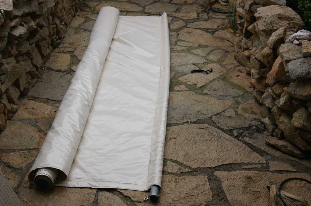 Vendo toldo em PVC NOVO