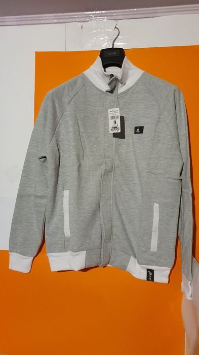 Bluza nowa z bawełny lekko ocieplana Rozmiar S