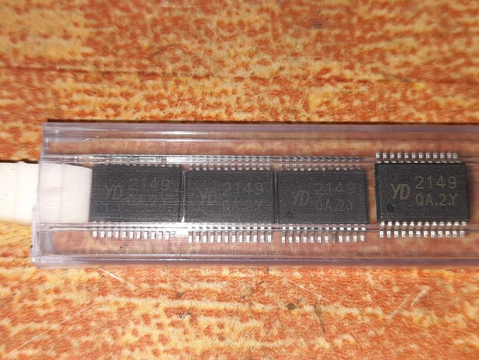 Chip tuner AM/FM YD2149 SMD