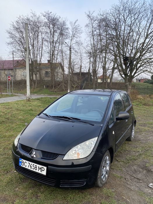 Mitsubishi Colt, 1.1 бензин, економний міський хетчбек