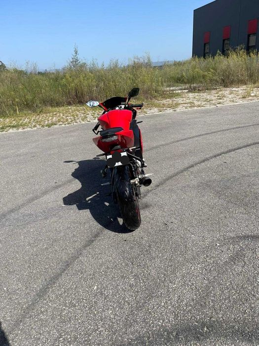 Yamaha YZF R125 2009