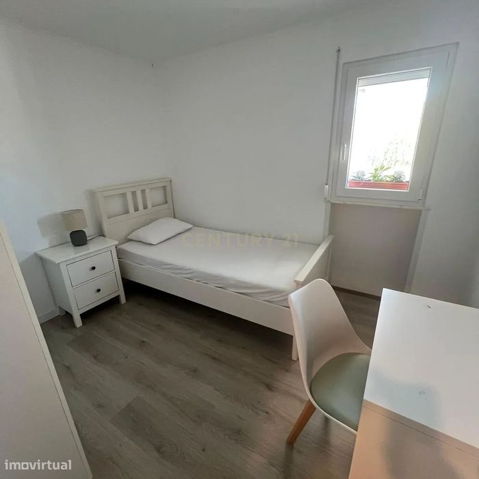 Apartamento T4 transformado em T5!