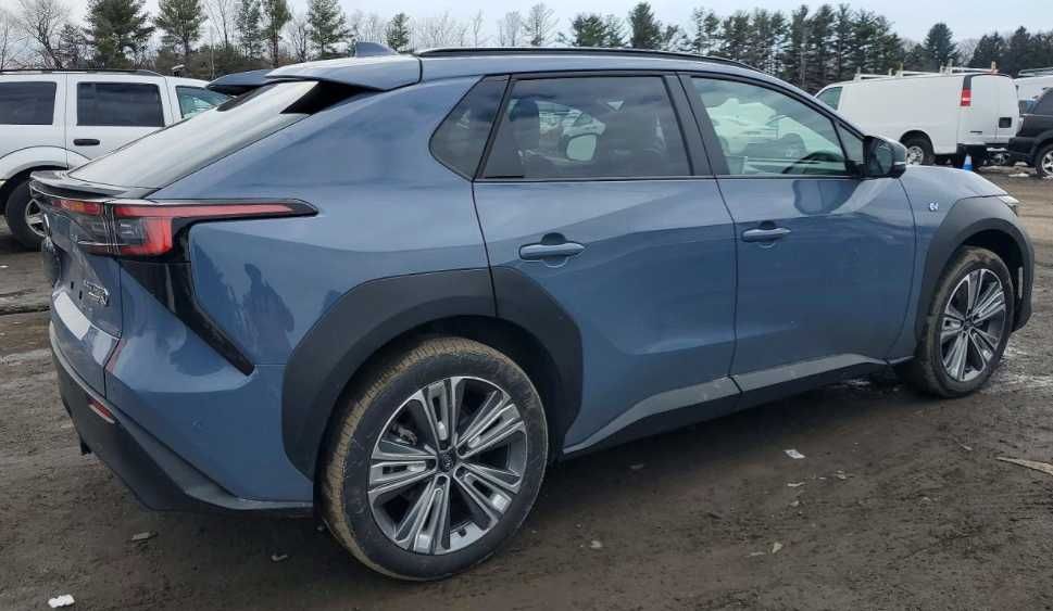 subaru solterra Бампер Розборка