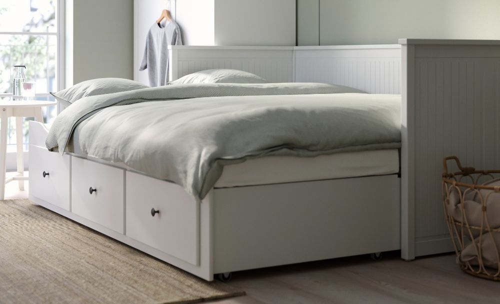 Cama Hemnes em muito bom estado
