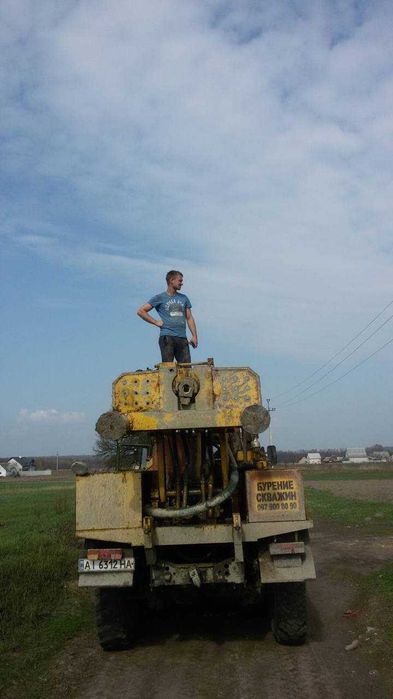 Професійне буріня свердловин Бурение скважин г.Киев та область ЗВОНИТЕ