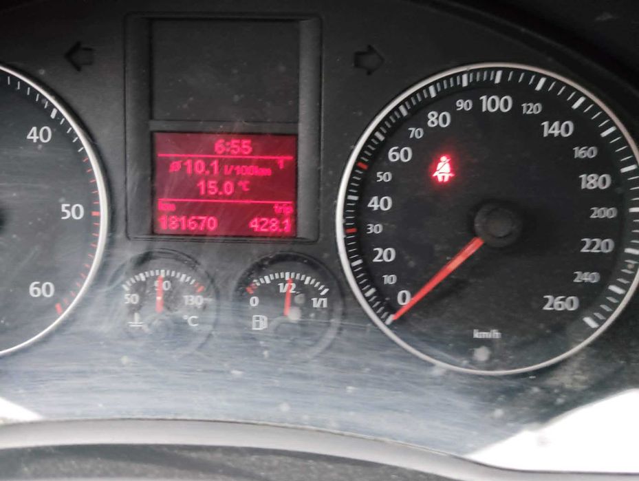 Volkswagen Golf V  1.9TDI 105 KM