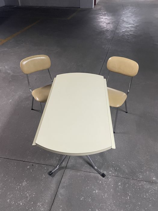 Round Table + 2 Complimentary Chairs64738540847489121