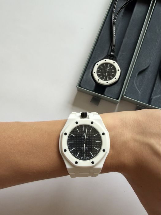 Трендовий кішеньковий годинник Audemars Piguet x Swatch ‼️