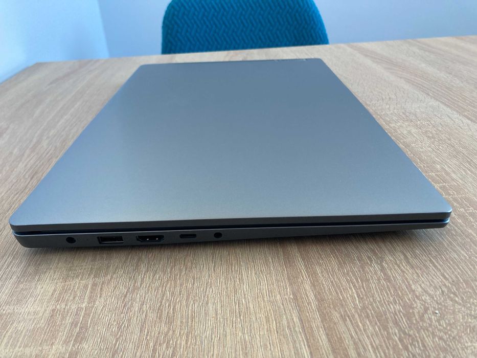 Laptop Lenovo IdeaPad Slim 3 / 15,6" / 16GB / 512GB / Ryzen / SSD