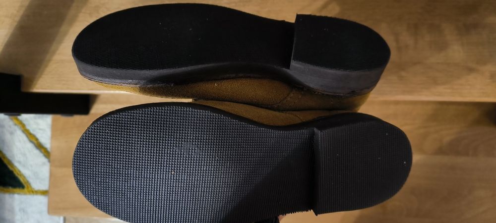 Nowe skórzane buty radomskór z 1984 roku.