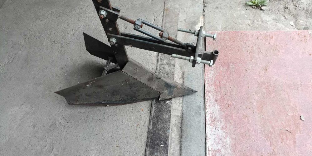 навесное оборудование к мотоплугу  gc-160(есть и сам мотоблок)