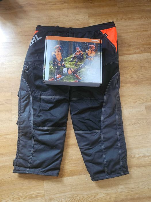 Ubranie pilarza, osłona nóg CHAPS 270° STIHL