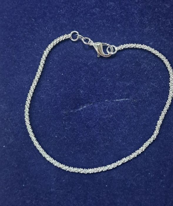 Pulseiras e colares em prata 925