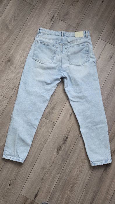 Bershka spodnie  jeansowe   40