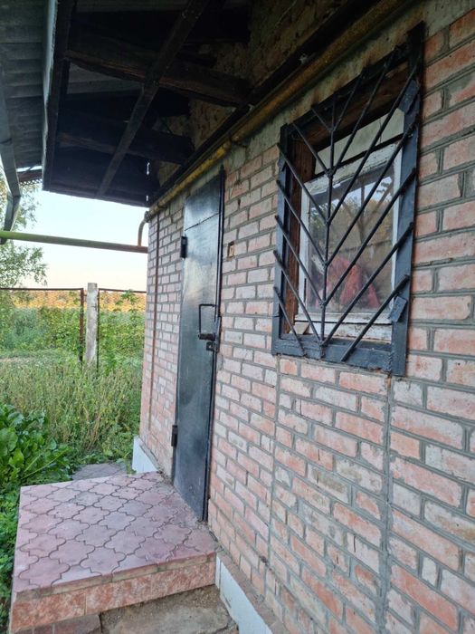 Продається недобудований будинок