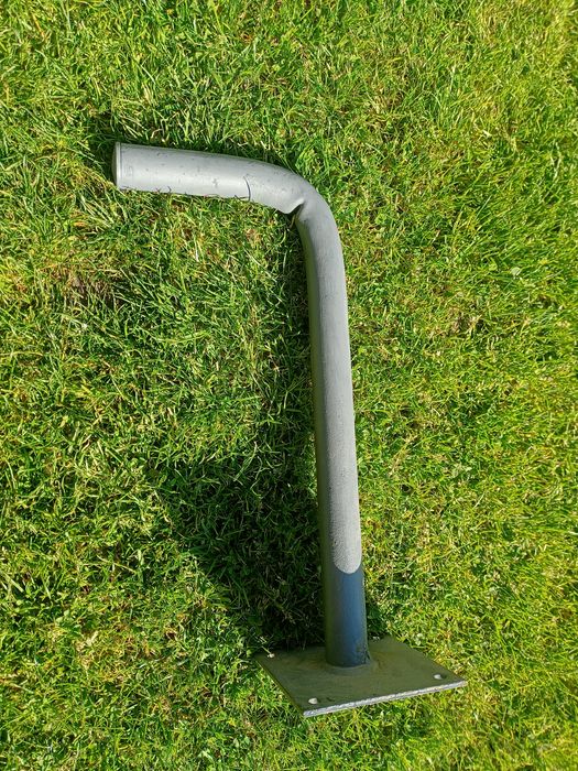 Uchwyt do anteny satelitarnej