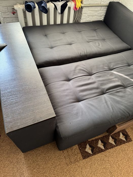 Большой Диван , кровать