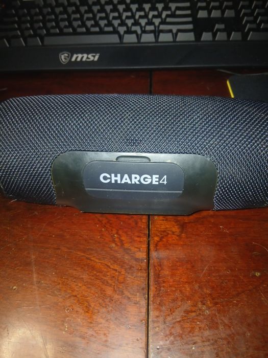 JBL Charge 4 version GG