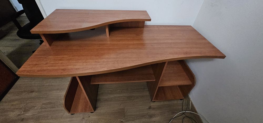 PC Desk 140Cx80Ax65L64552914501890120