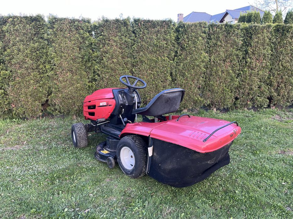 Traktorek kosiarka MTD je130