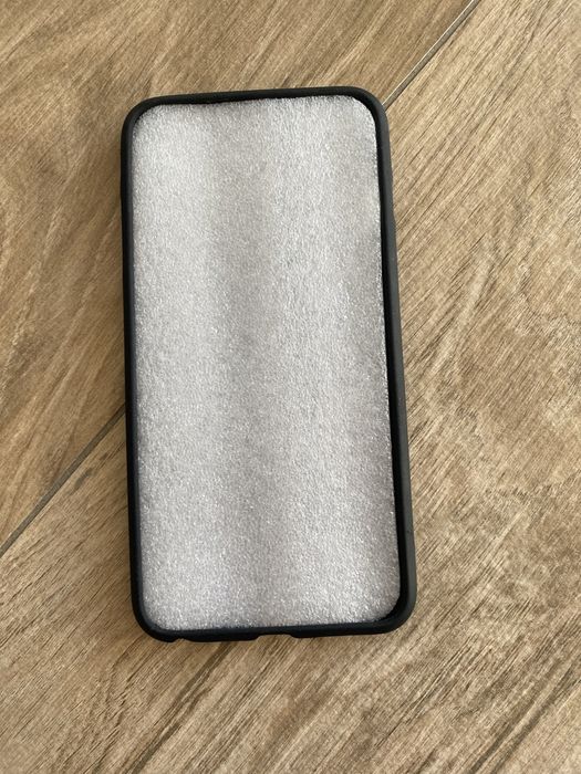Etui na telefon (iphone 6s PLUS)