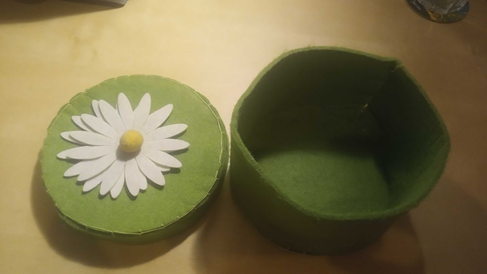 Pudełko na biżuterię