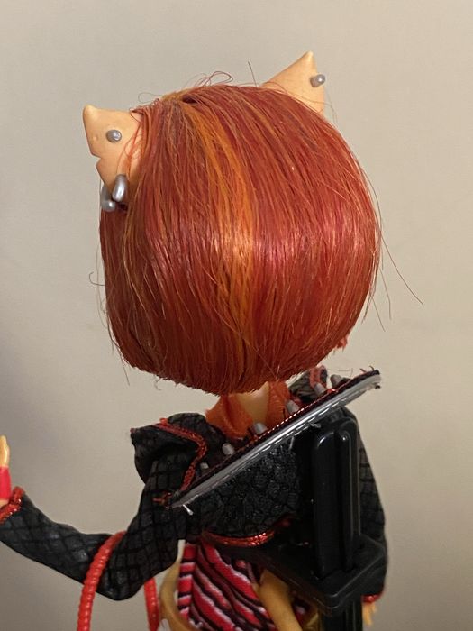 Lalka Monster High Toralei Stripe basic