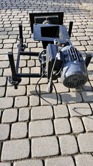 Palnik na ekogroszek z podajnikiem