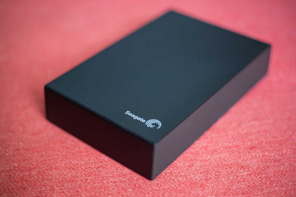 Продам HDD "Seagate Expansion" 3tb, "Seagate Expansion" 2tb