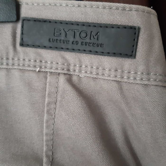 Spodnie chinosy - Bytom