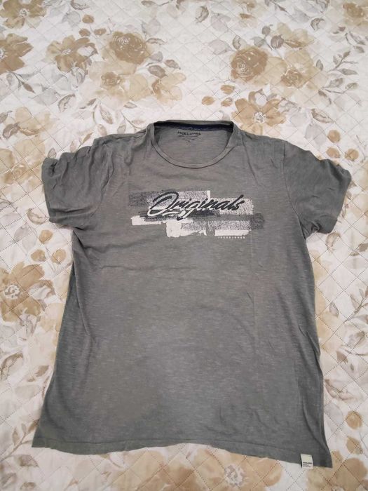 T-shirt Jack Jones tam. L em excelente estado