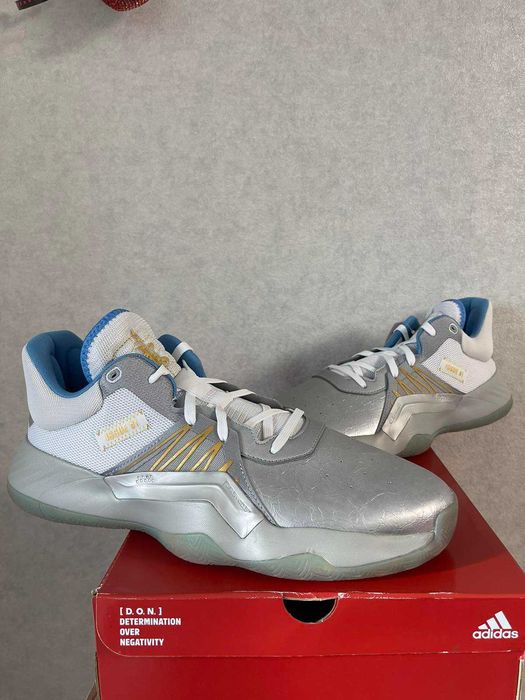 Adidas Don Issue 1 US 12.5 30.5 cm 2 400 Olx