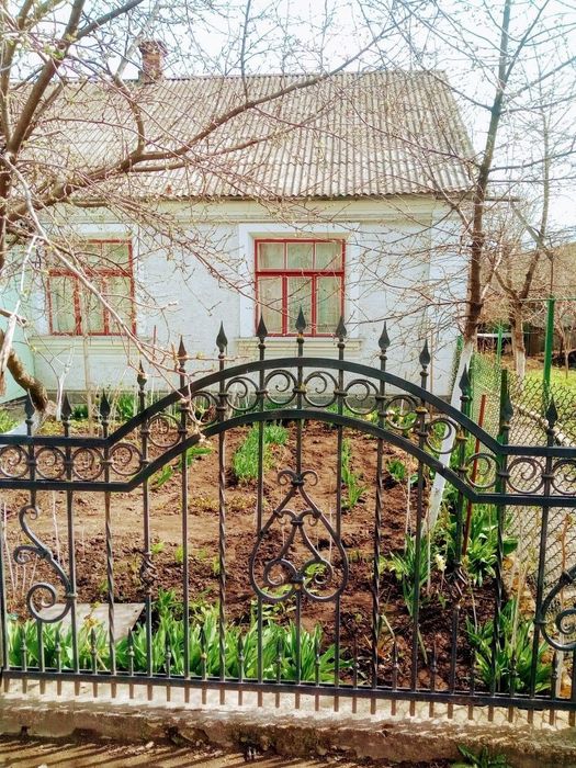 Частина цегляного газифікованого будинку в Квасилові.