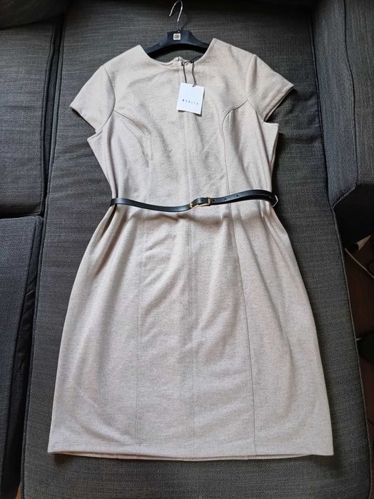 Beżowa sukienka mini rozmiar L/XL Mohito