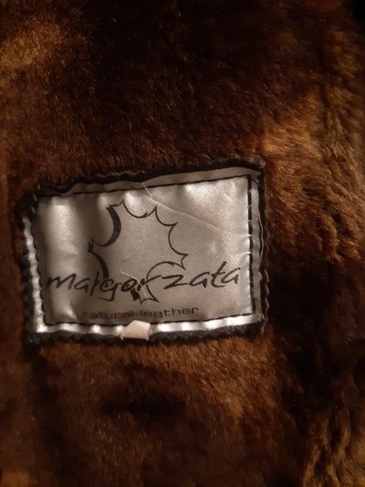 Продам натуральную дубленку.