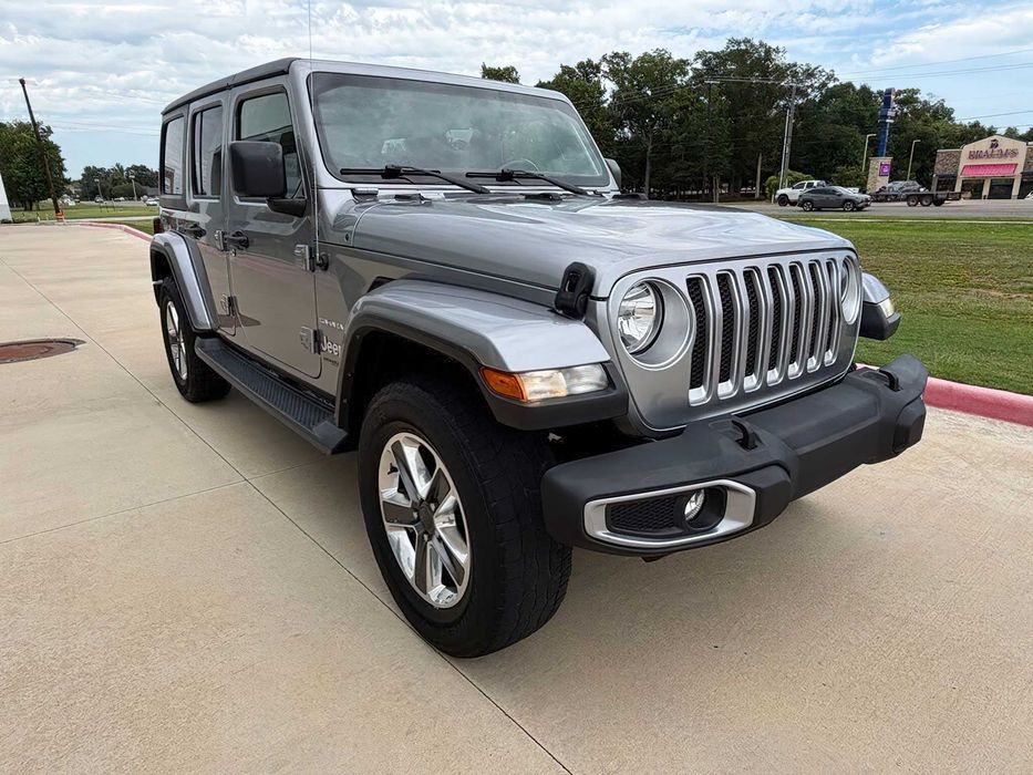 Jeep Wrangler Unlimited Sahara      2020