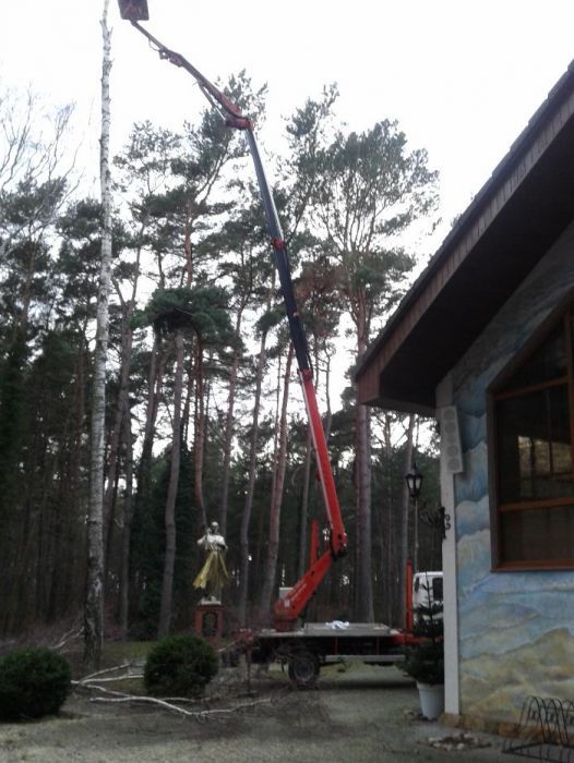 Podnośnik Koszowy Czyszczenie Elewacji Czyszczenie Kostki Brukowej