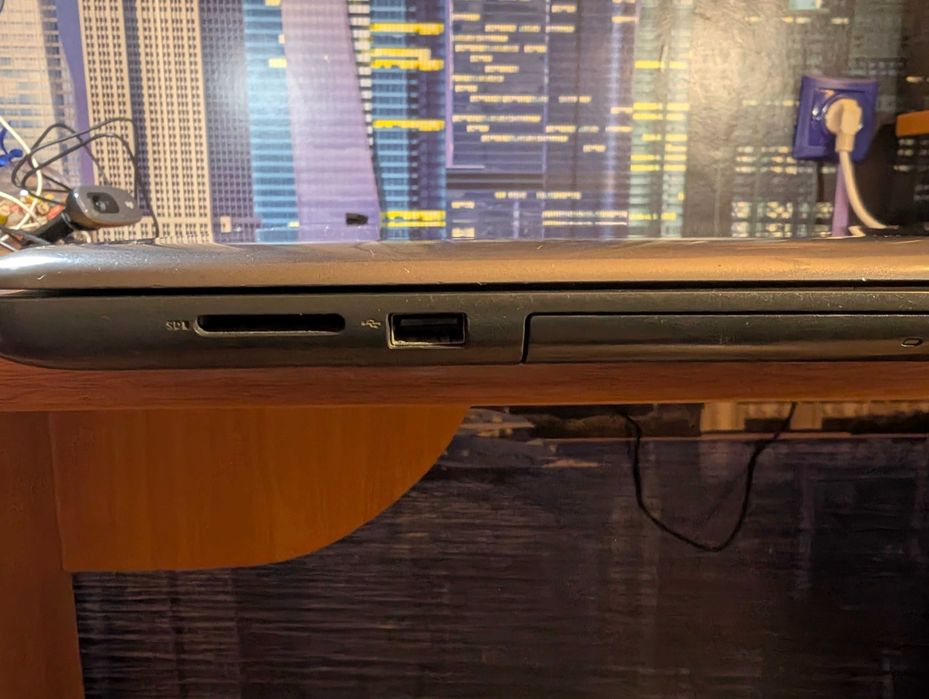 Dell Inspiron 5567 (i5 / 16GB RAM / Відеокарта 4GB)