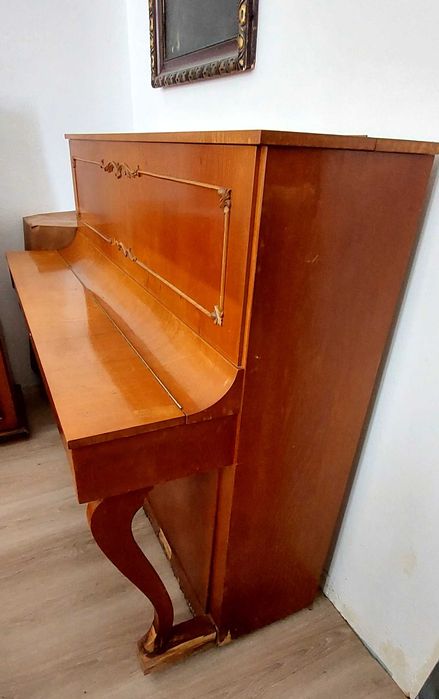 Pianino Nordiska Pianofabriken