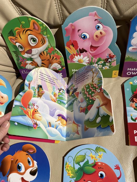 Nowe Książeczki wykrojniki wierszyki Urszula Kozłowska konik bałwanek