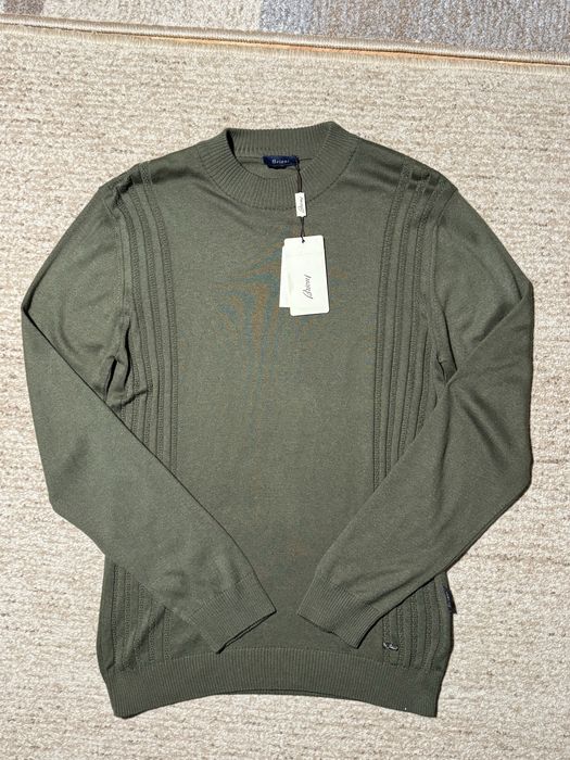 Светр Brioni.