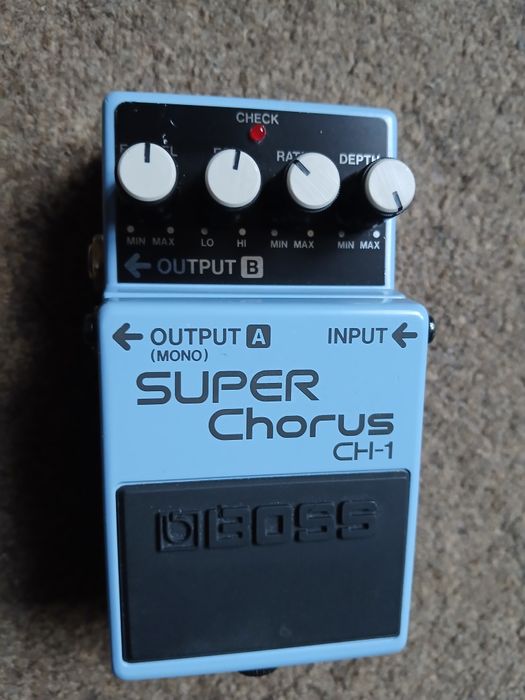 Boss CH-1 Super Chorus pink label( педаль для гітари)