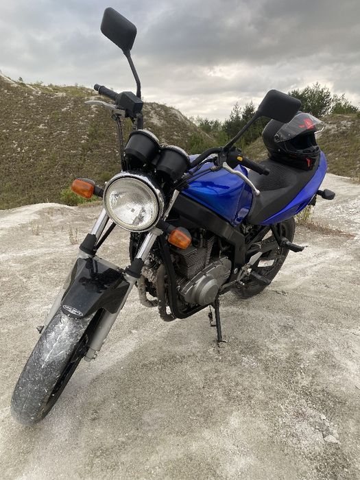 Suzuki GS 500 2005 року