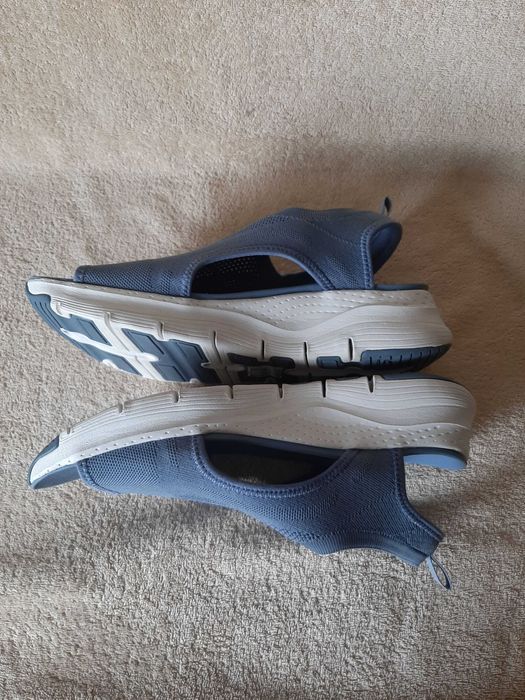 Skechers Босоніжки City Catch р.41устілка 28см